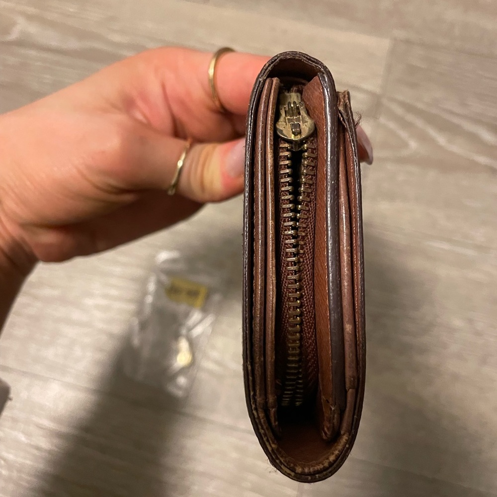 Auth Louis Vuitton wallet - Picture 9 of 10